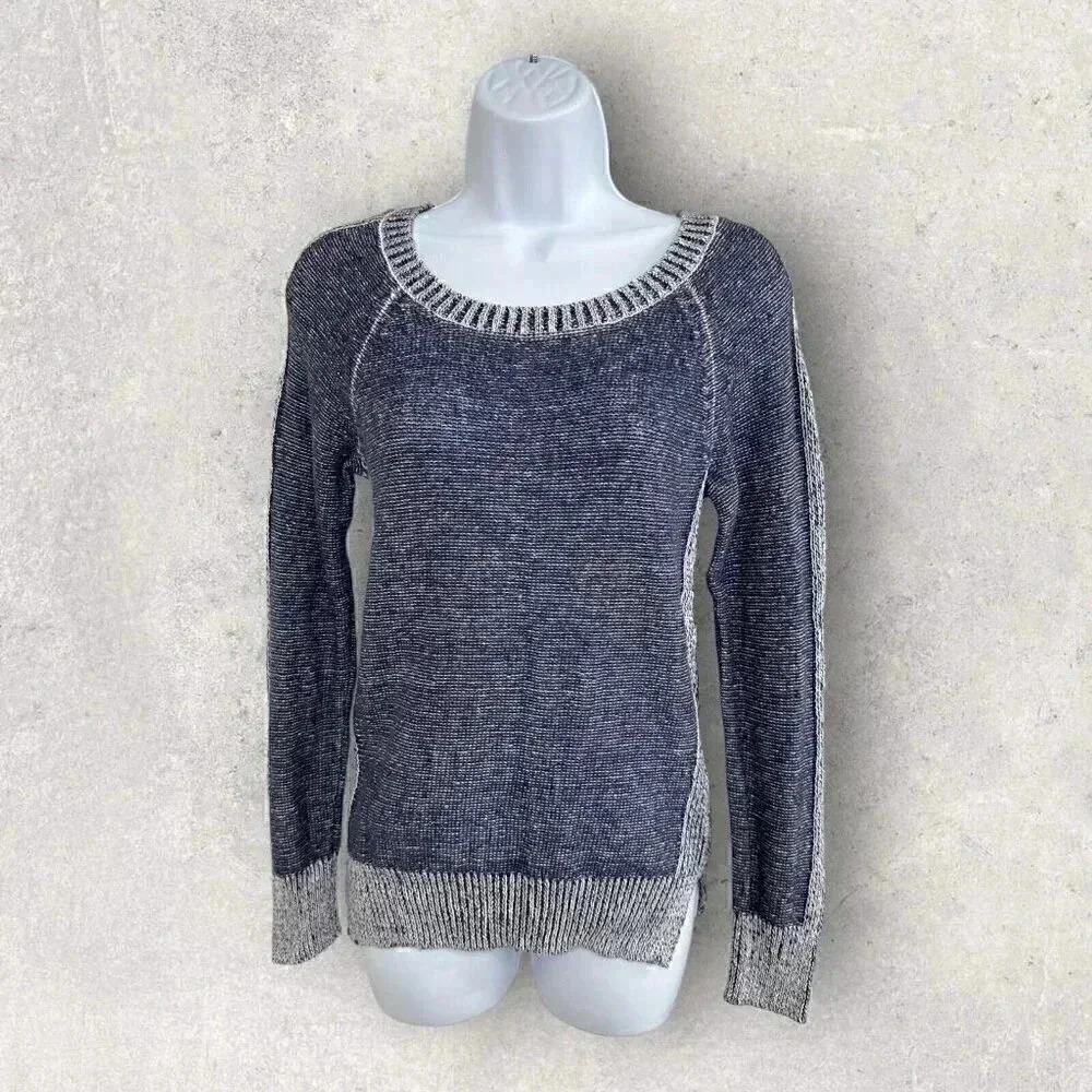 SO brand sweatshirt blue size Small